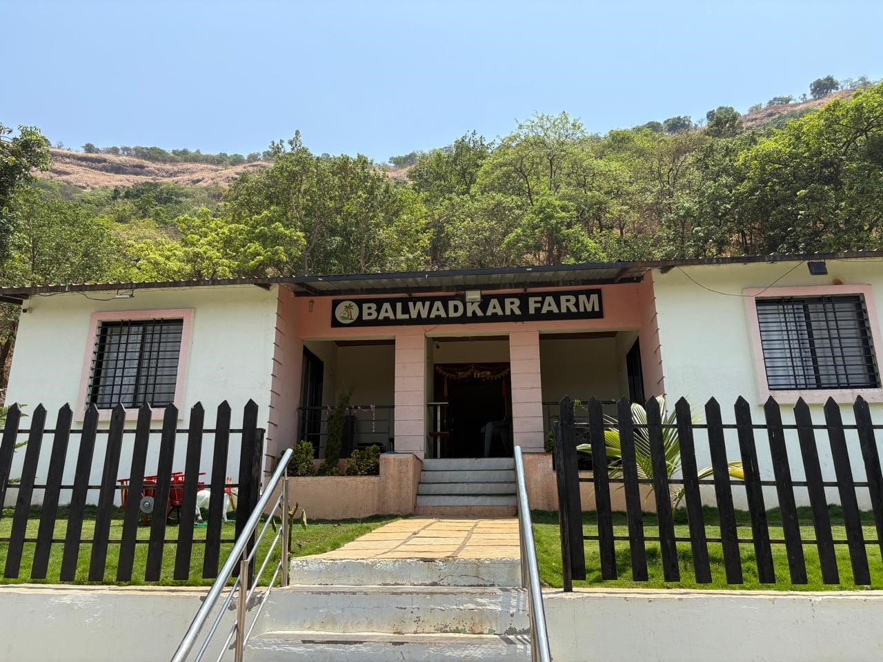 Weekend Getaways Near Lonavala | Villas  Nature Retreats Villas near Lonavala Luxury bungalows Lonavala Nature retreats near Pune Weekend getaway Lonavala Hill station stay Lonavala Family friendly villas Private retreats near Lonavala Scenic holiday homes Lonavala